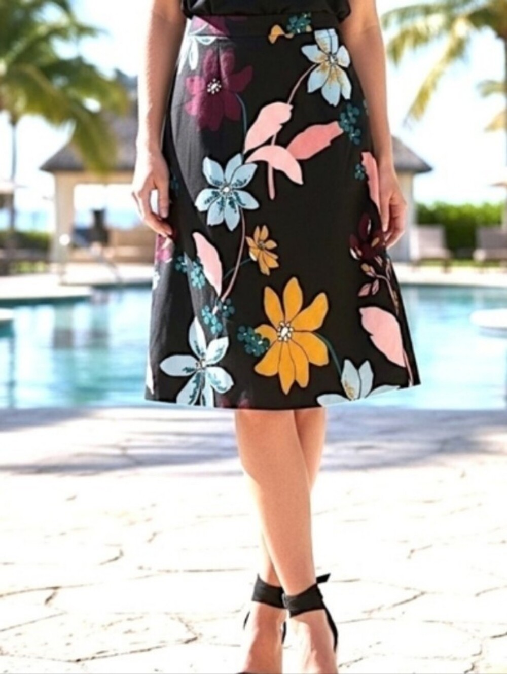 👗Gorgeous Floral Calf Length/Midi Skirt by Who What Wear